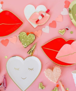Juego de platos de papel grandes con forma de corazón pastel – Por Meri-Meri
