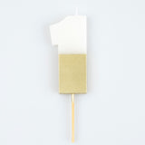 Velas con números del 0 al 9 bañadas en oro